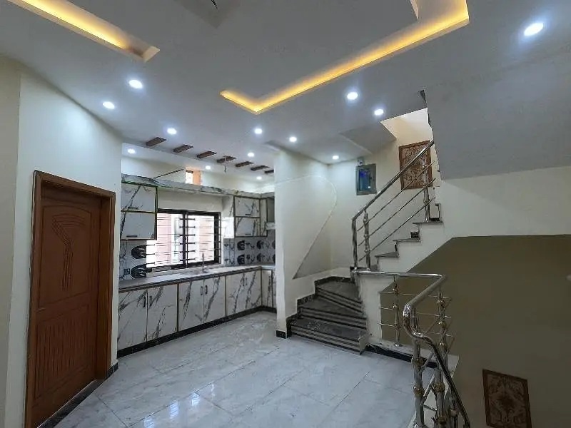 5 Marla Modern House for Sale in Park View City – Topaz Extension Block, Lahore