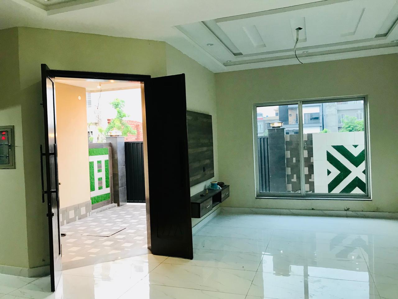 Brand New 5 Marla House for Sale in Tulip Extension Block Park View City Lahore