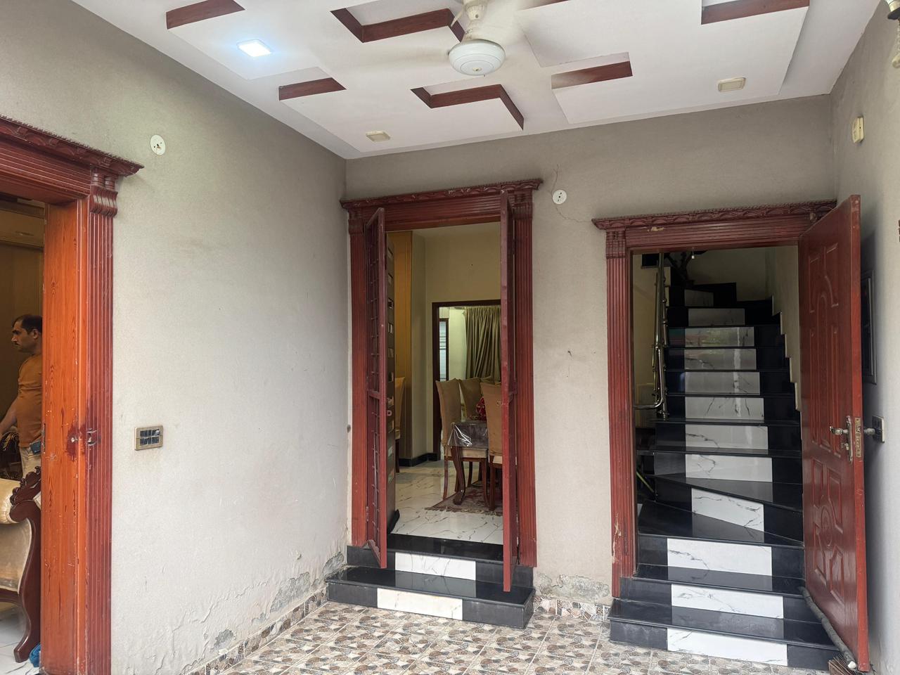 5 Marla Used House for Sale in Topaz Block, Park View City Lahore
