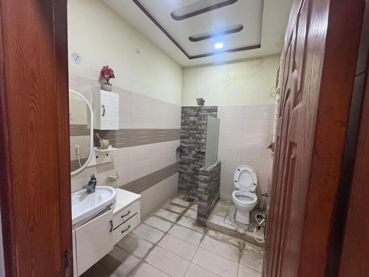 5 Marla Used House for Sale in Topaz Block, Park View City Lahore