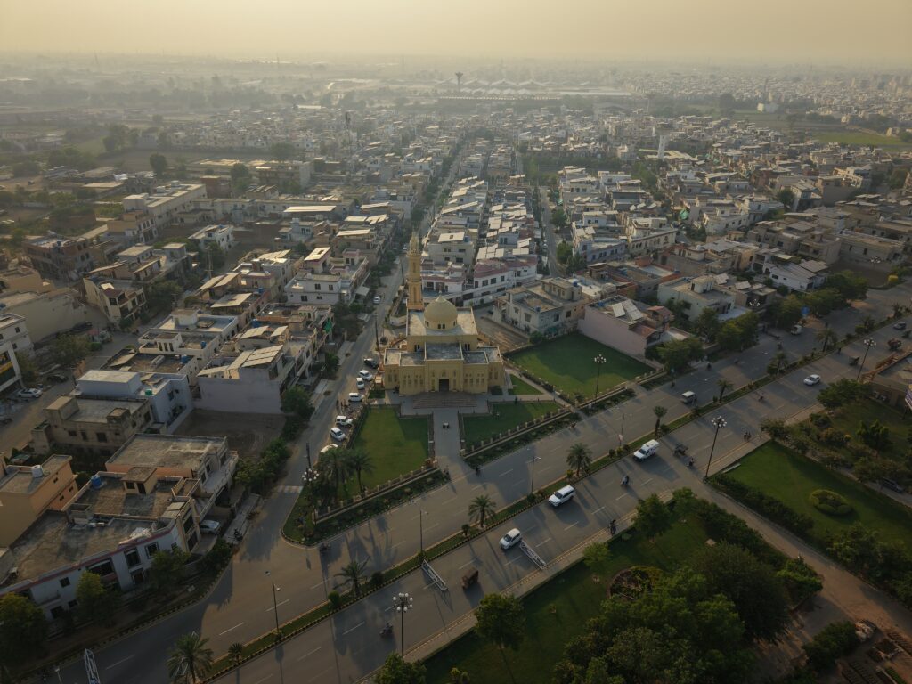 Houses for Sale in Park View City Lahore