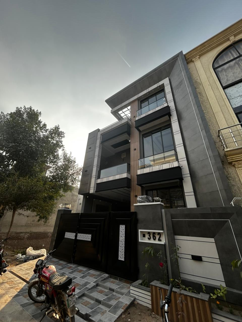 5 Marla House for Sale in Diamond Block, Park View City Lahore | Model House Style (For Construction Purpose)