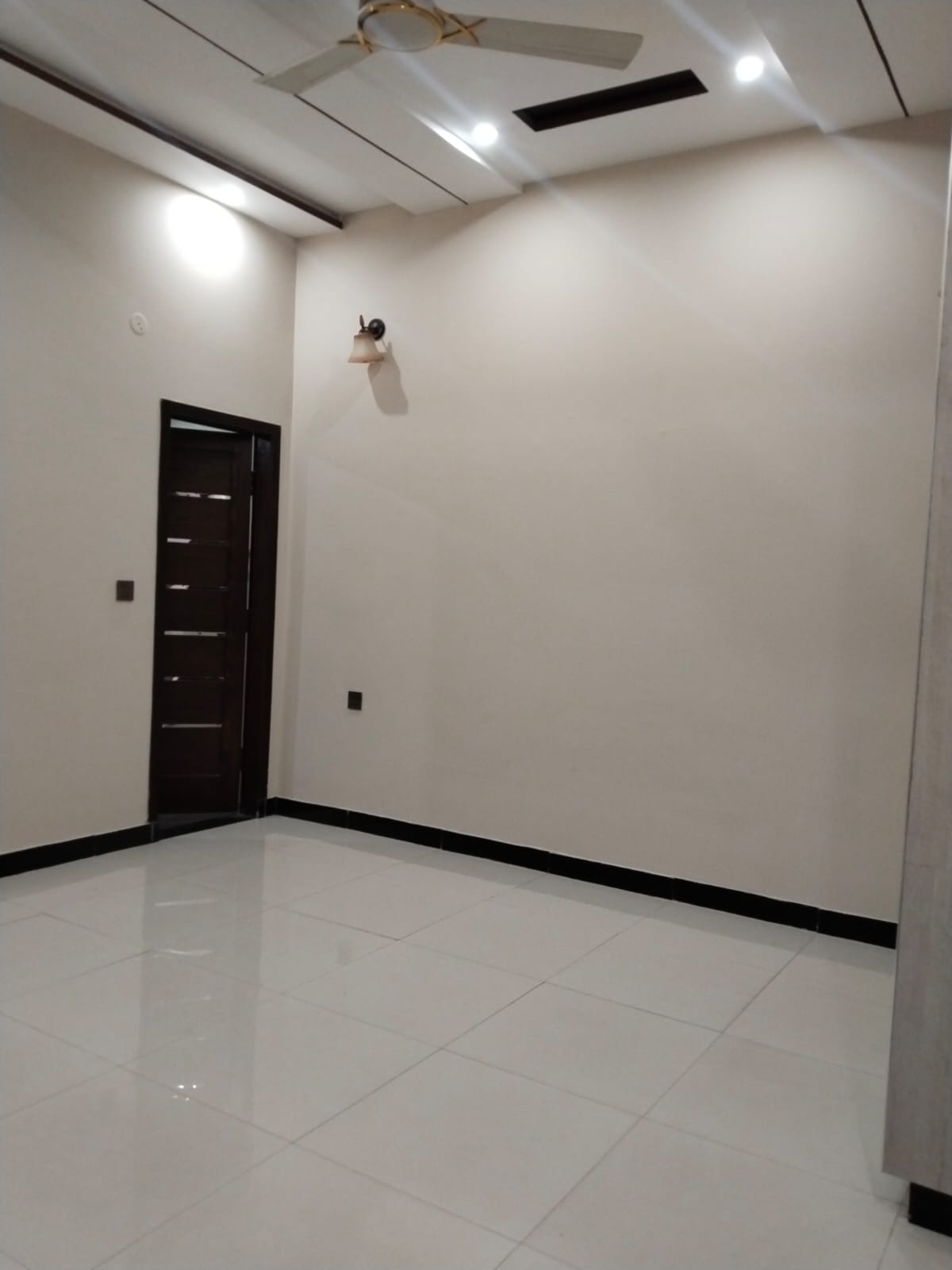 5 Marla Brand New Lower Portion for Rent in Executive Block, Park View City Lahore