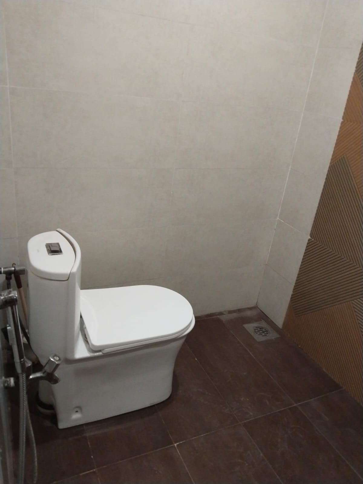 5 Marla Brand New Lower Portion for Rent in Executive Block, Park View City Lahore
