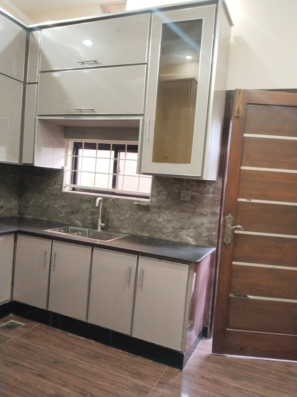 5 Marla Brand New Lower Portion for Rent in Executive Block, Park View City Lahore