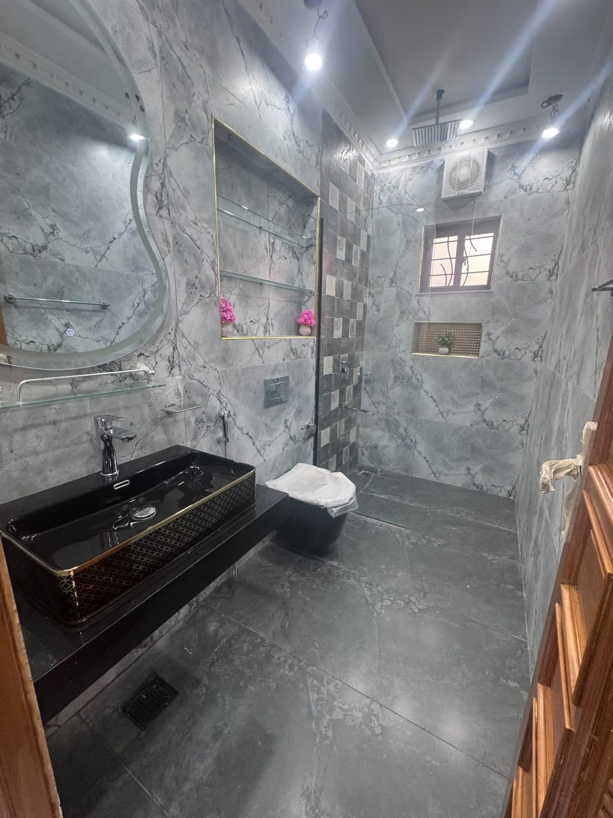 10 Marla House for Sale in Tulip Block, Park View City Lahore