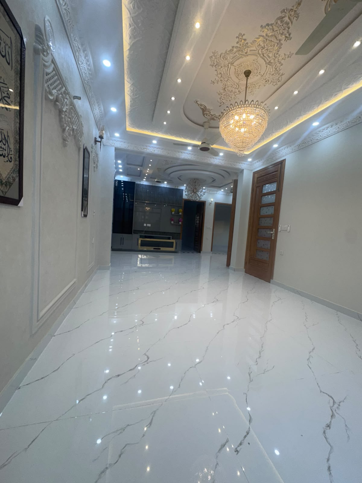 10 Marla House for Sale in Tulip Block, Park View City Lahore