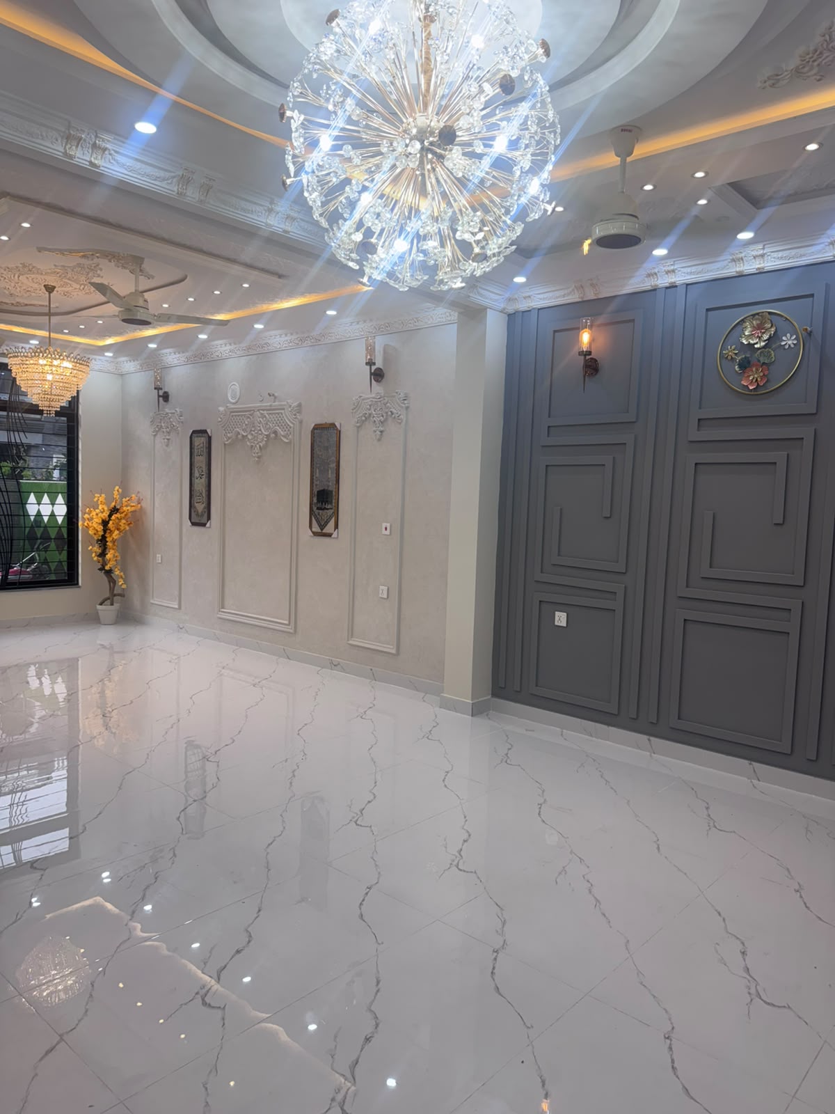 10 Marla House for Sale in Tulip Block, Park View City Lahore